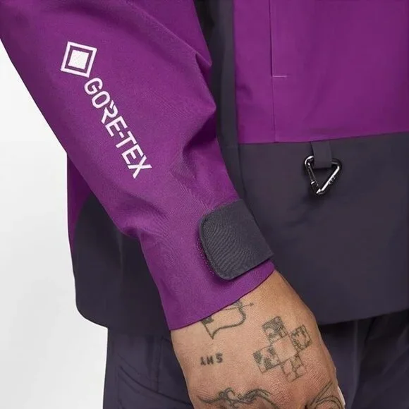 Nike ACG Misery Ridge Storm-FIT ADV GORE-TEX Jacket Size XL Men Berry FV8641-505 - Picture 4 of 12